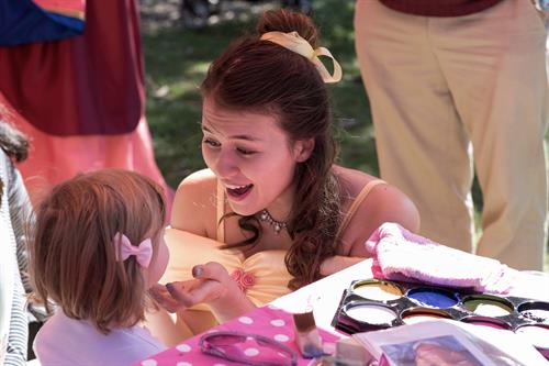 The fabulous face painting Belle