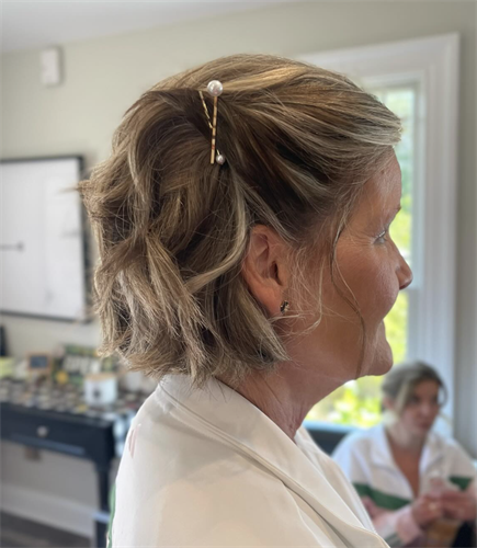 Short hairstyle for a wedding in St. Michaels!