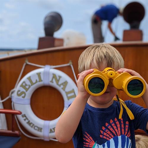 Gallery Image Xsailselina.Xstmichaels.Xboattour.Xkidsonboats.Xbinoculars.Xfamilyfun.jpg