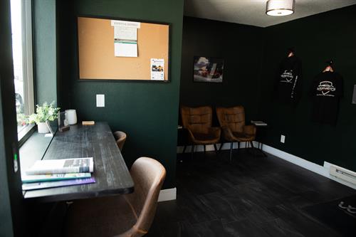 Lounge equipped with Remote Workstation