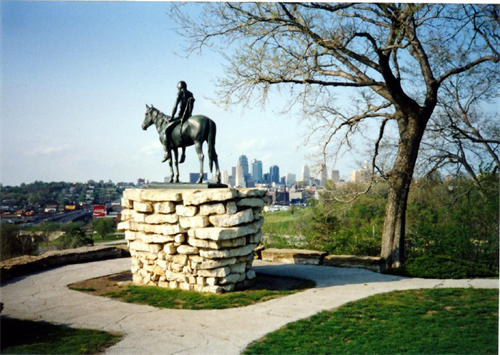 The Scout, Kansas City skyline