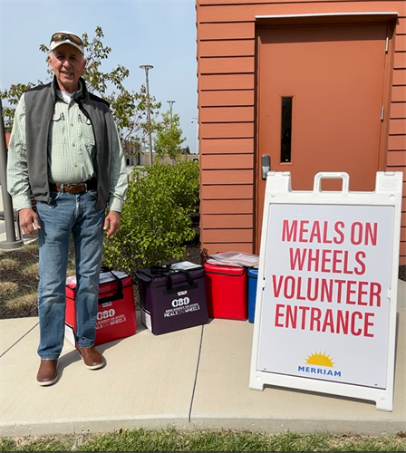 Meals on Wheels volunteer