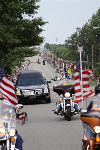 Gallery Image Stand_For_Spencer_1.jpg