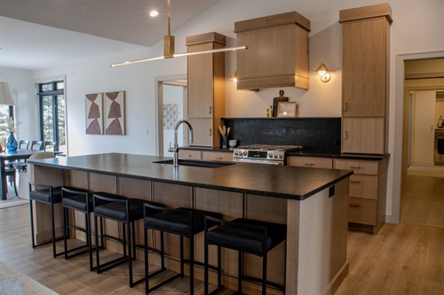 Black Pearl Leathered Granite