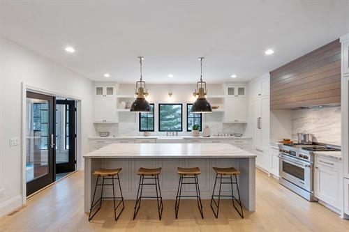 Gallery Image 1781_S_Bluff_Trl__FULL001.jpg