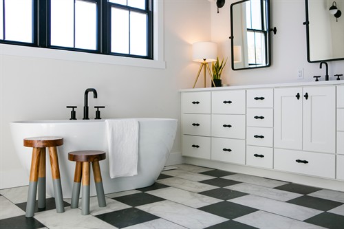 Gallery Image 201006_SilverLeafInteriors_0191.JPG