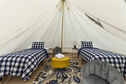 Bell tent with two twin beds