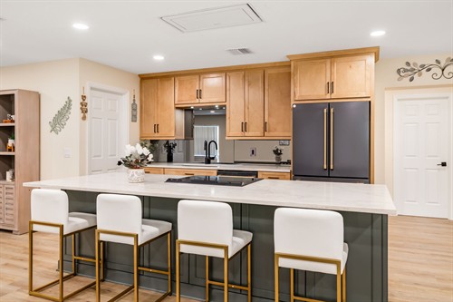 Gallery Image 1-web-or-mls-Image.jpg