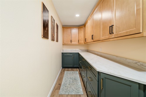 Gallery Image 26-web-or-mls-Image-26.jpg