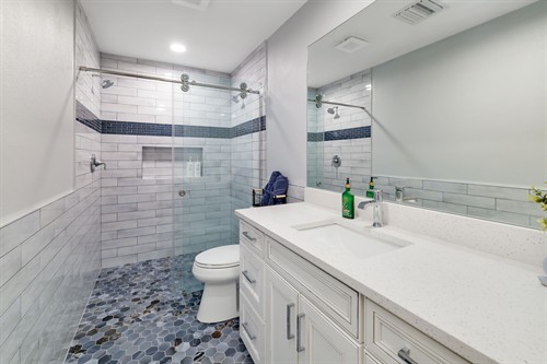 Gallery Image 30-web-or-mls-Image-30.jpg
