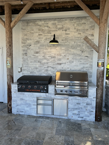 Gallery Image IMG_1596.PNG