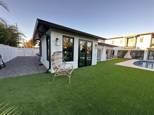 Gallery Image Sarasota_Gutters_2.jpg