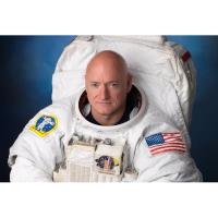 East Bay USA: Featuring Captain Scott Kelly
