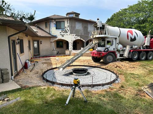 Gallery Image Patio_and_custom_fire_pit_pour.jpg