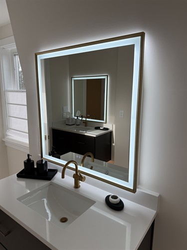 Gallery Image IMG_8798.jpeg