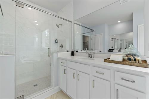 The Glass Guys Shower Door in Richmond, Virginia