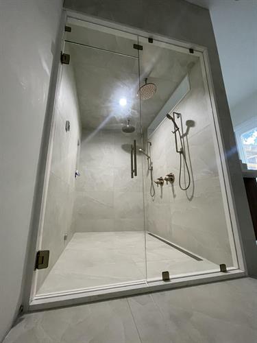 The Glass Guys Steam Shower in Richmond, Virginia