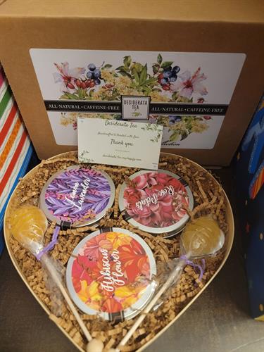 Lavender, Rose Petals & Hibiscus Tea (Gift Boxes)