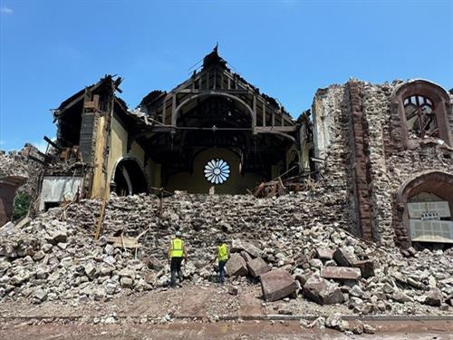 Historical red sandstone reclamation and demolition of the First Presbyterian Church of Atlantic City to be used at the smithsonian castle in