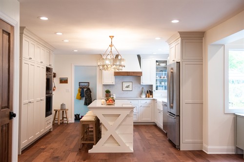 Gallery Image Flooring_(5.5).jpg