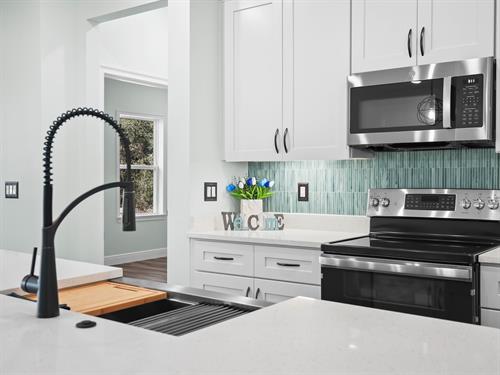 Gallery Image 4.5_Kitchen.jpg Gallery Image 4.5_Kitchen.jpg