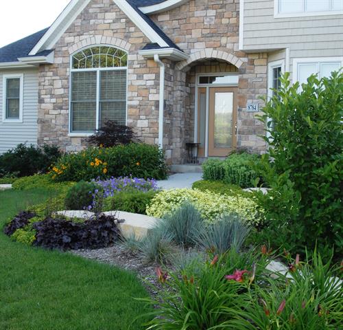 Residential Front Entry Planting