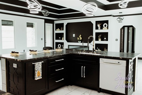 Gallery Image 1000054446.jpg