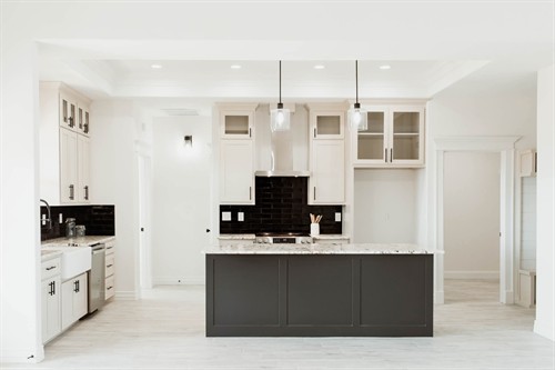 Gallery Image 1000054448.jpg