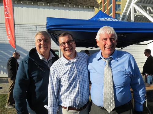 Gallery Image Shucked_2.JPG