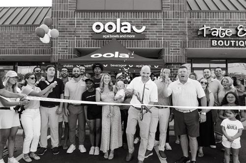 Gallery Image Oola(GrandOpening)_-55_(1).jpg