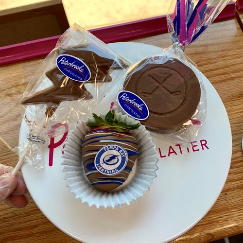 Custom chocolate for all occasions and events! Custom chocolate for all occasions and events!