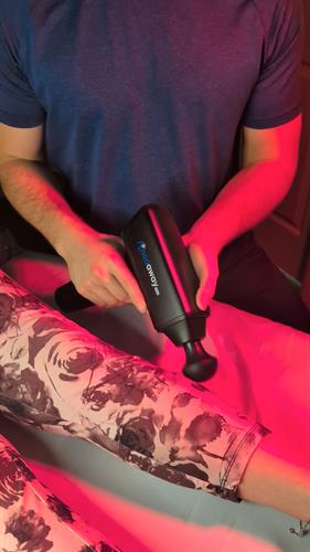 Gallery Image Massage_Gunning.jpg