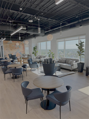 Gallery Image VentureX_Lobby.png