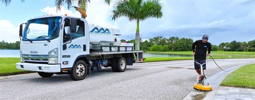 Gallery Image 239-292-3571.jpg