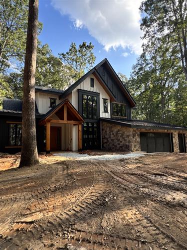 Gallery Image IMG_2690.jpeg