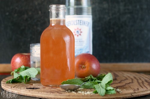 Gallery Image Apple_Shrub_Syrup_033.jpg