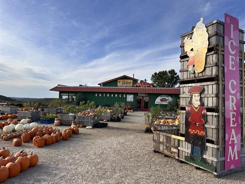 1913 Brings Fall Fun