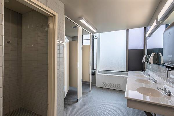 Commercial Construction - Dorm Bathroom