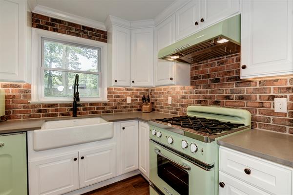 Structural kitchen remodel in Oakton, VA