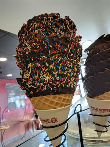 Fresh, Chocolate-Dipped Waffle Cones