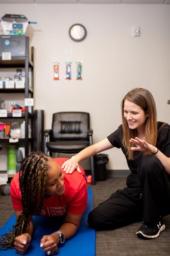 At CMR, we provide specialized, hands-on manual therapy and rehab exercises that allow our patients’ excellent one-on-one care