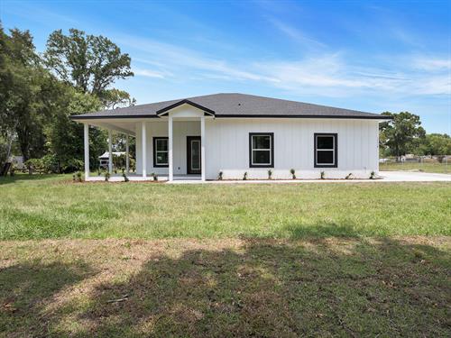 Deer Lake Dr- ADU Modern Farmhouse