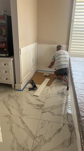 Wall moulding 