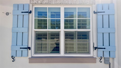 Shutter hardware