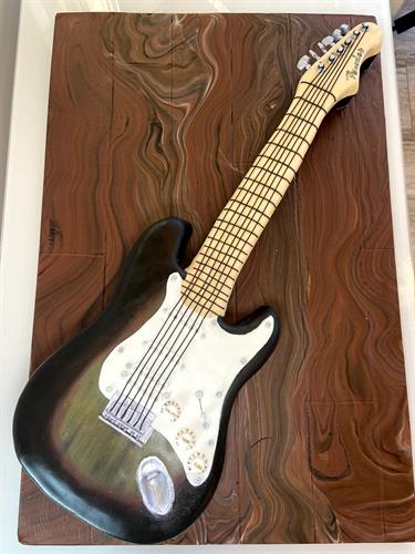 Sculpted guitar cake Sculpted guitar cake