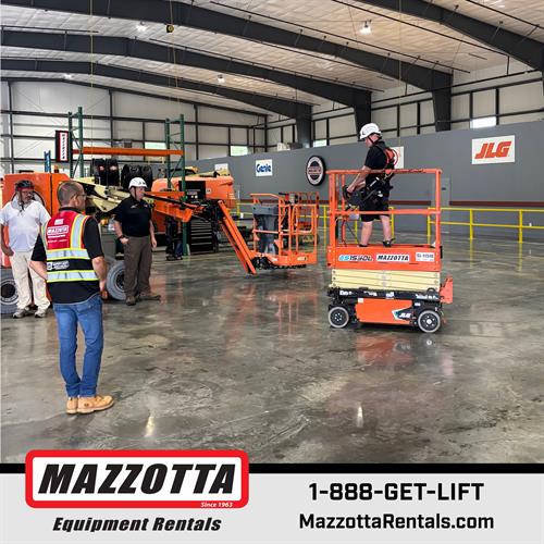 Gallery Image Safety_training_Shawn_5.jpg