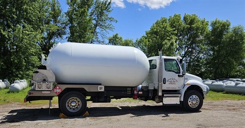 Gallery Image truck2.jpeg