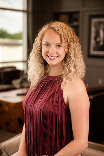Gallery Image ApexKellerWilliamsHeadshots-89.jpg