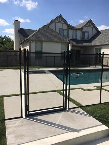 pool safety fence