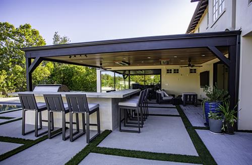 Patio Cover & Outdoor Bar